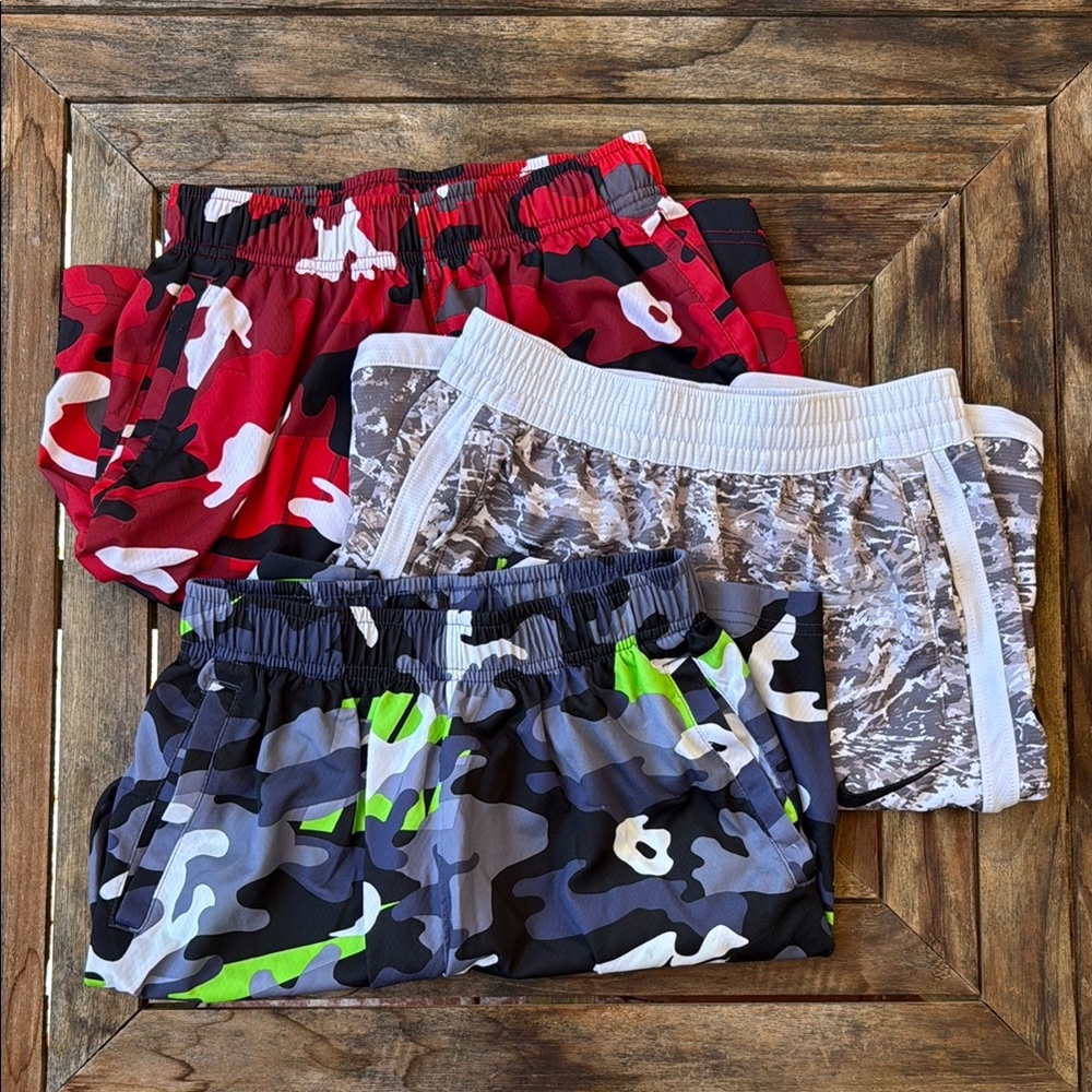 🌿 Nike Boys Athletic Shorts Set of 3